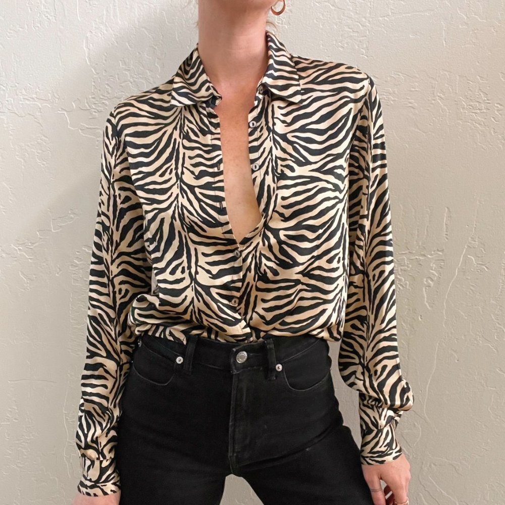 Y2K 100% Silk Zebra/Animal Print Long Sleeve Button Up Top